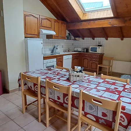 L'aurore Apartment *